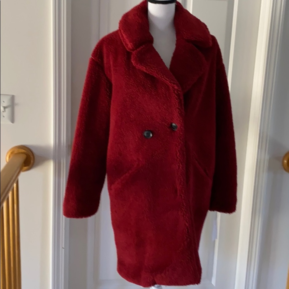 07:08 - Lucky Brand Teddy Faux Fur Jacket - Picture 2 of 12
